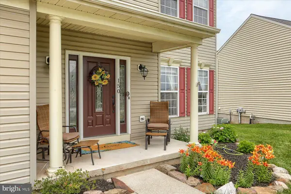 150 HUNTER CREEK DR, York, PA 17406