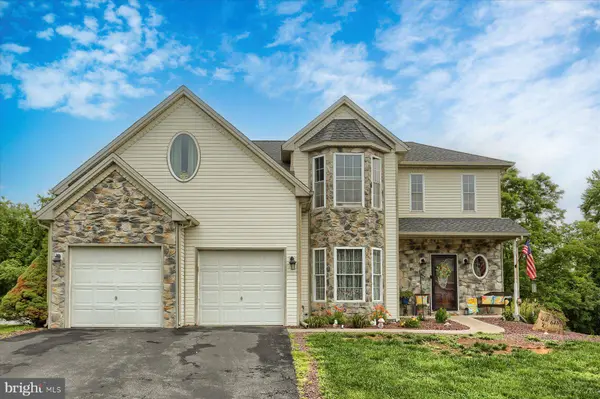 648 COPPER CIR, Lewisberry, PA 17339