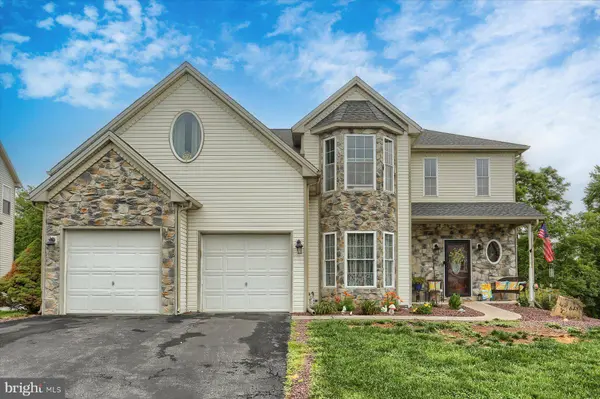 648 COPPER CIR, Lewisberry, PA 17339