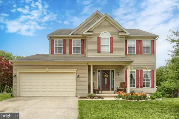 150 HUNTER CREEK DR, York, PA 17406