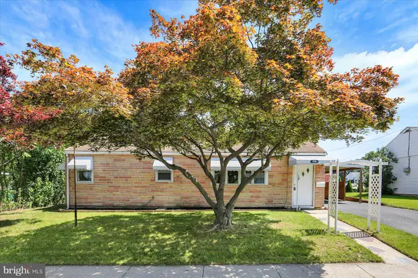 528 N ENOLA DR, Enola, PA 17025