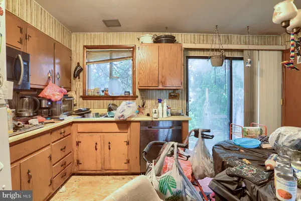 6 STEPHEN RD, Camp Hill, PA 17011