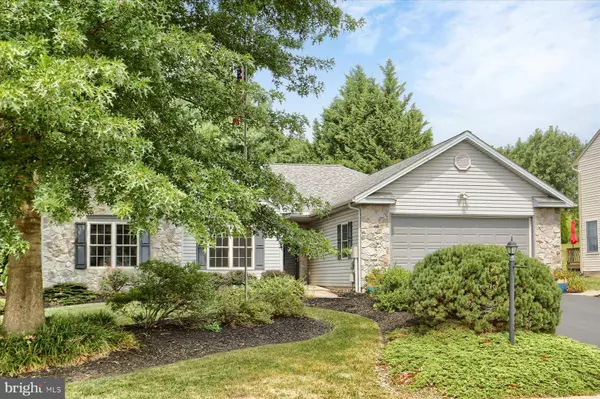 569 HARVEST DR, York, PA 17404