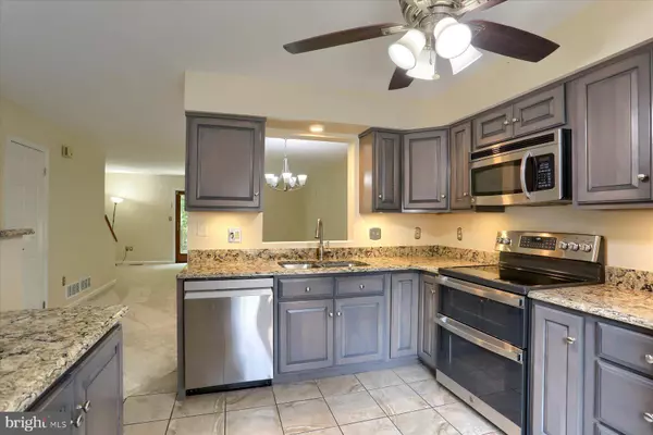 142 15TH ST, New Cumberland, PA 17070