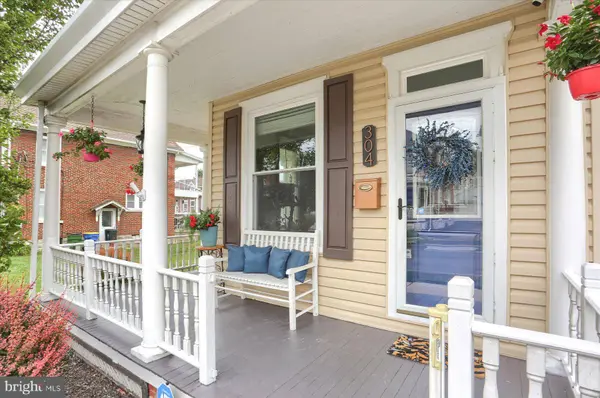 304 11TH ST, New Cumberland, PA 17070