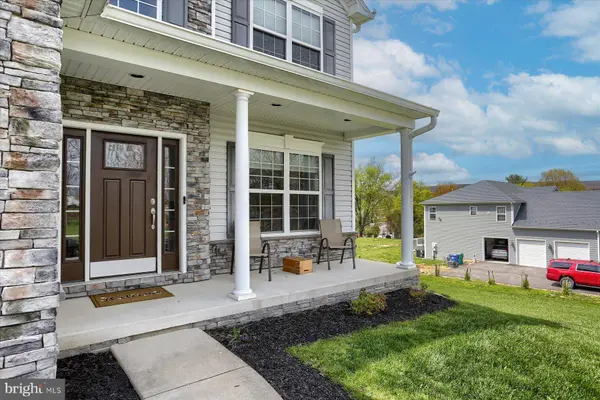 4504 EGRET DR, Harrisburg, PA 17112