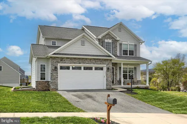 4504 EGRET DR, Harrisburg, PA 17112