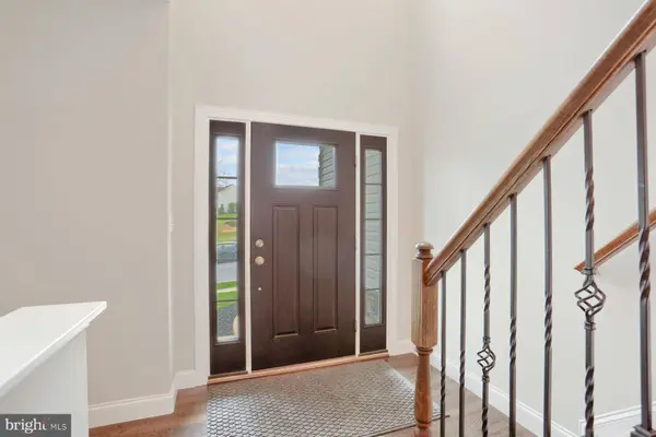 4504 EGRET DR, Harrisburg, PA 17112