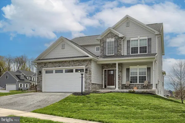 4504 EGRET DR, Harrisburg, PA 17112