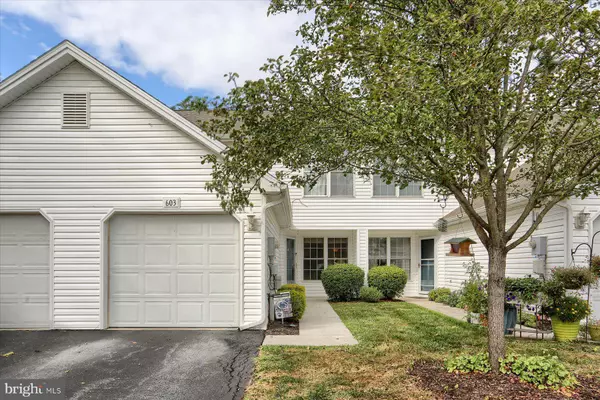 603 BLUEBILL DR, Etters, PA 17319