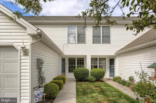 603 BLUEBILL DR, Etters, PA 17319