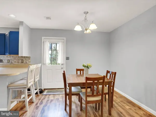132 MELBOURNE LANE, Mechanicsburg, PA 17055