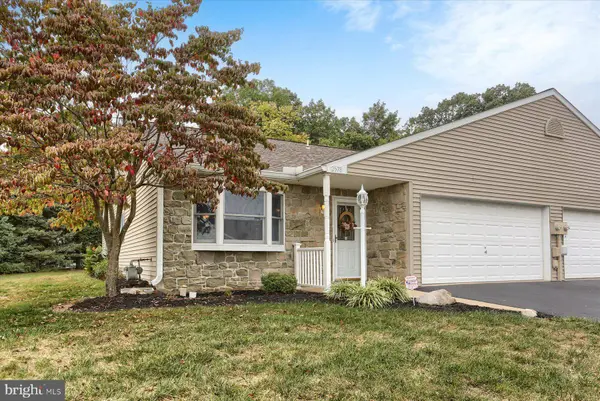 2578 SHAGBARK CT #139, York, PA 17406