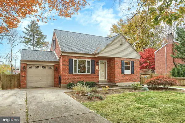 2011 COLUMBIA AVE, Camp Hill, PA 17011