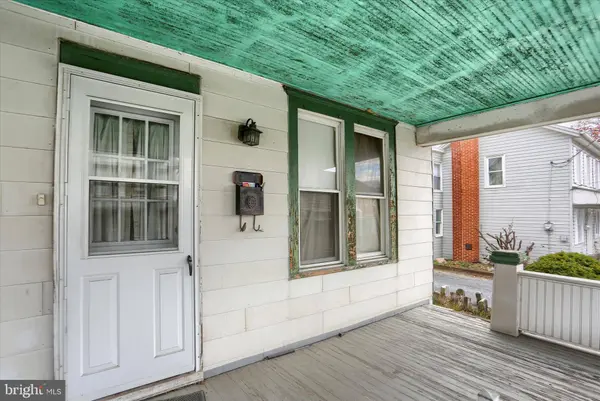 1110 MAIN ST, Harrisburg, PA 17113