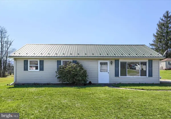 77 TEXS PARK DR, Thompsontown, PA 17094