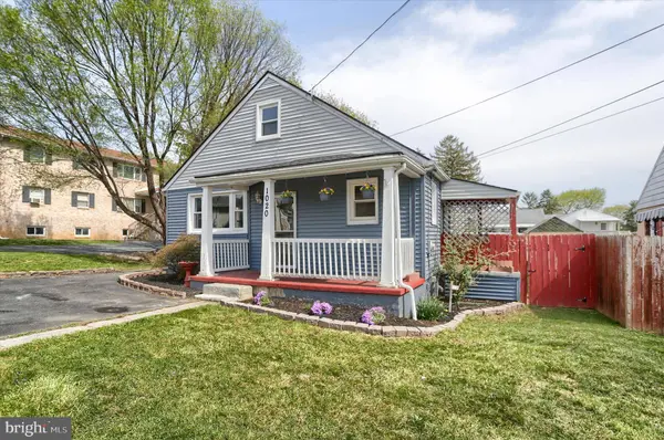 1020 CHAMBERS ST, Harrisburg, PA 17113