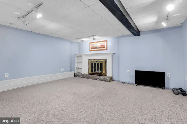 832 STONEY CREEK DR, Dauphin, PA 17018