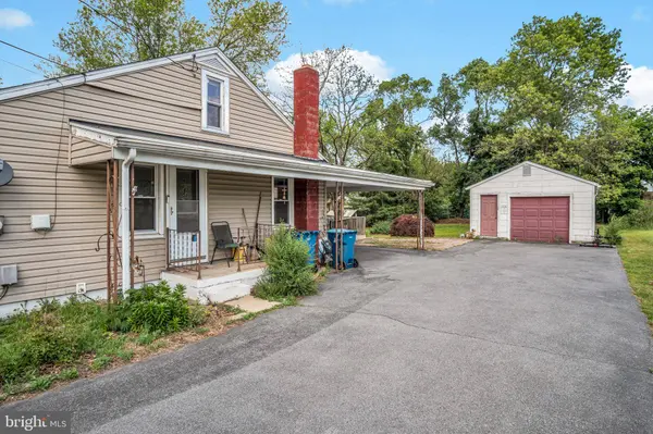 1945 SPRING ROAD, Carlisle, PA 17013
