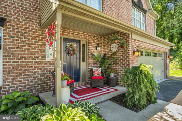 40 BROOK CIR, Etters, PA 17319