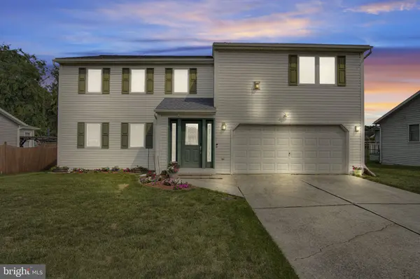 47 HONEYSUCKLE DR