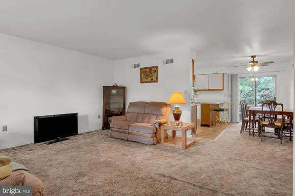 221 PENNSYLVANIA AVE, Enola, PA 17025