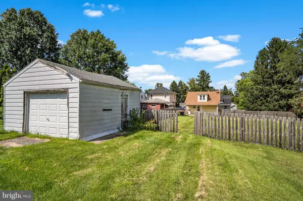 2323 CANBY ST, Harrisburg, PA 17103