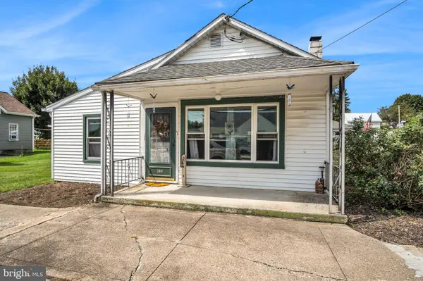 309 CHESTNUT ST, Mount Holly Springs, PA 17065