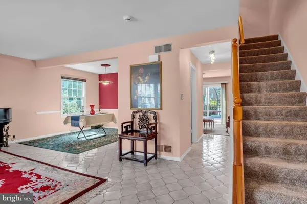 1422 GREEN ST, Harrisburg, PA 17102