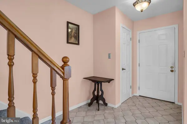 1422 GREEN ST, Harrisburg, PA 17102