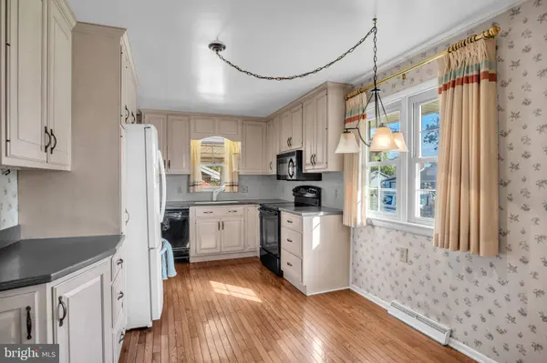 583 E ST, Carlisle, PA 17013