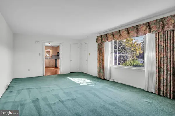 583 E ST, Carlisle, PA 17013