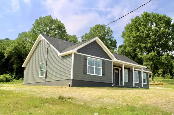 142 Alice Preston Loop, Gordonsville, TN 38563