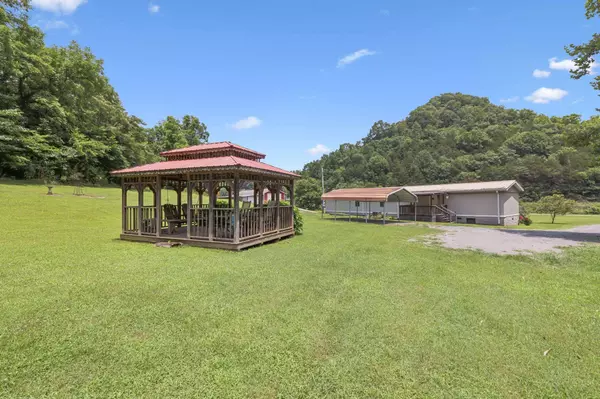 1619 Indian Creek Rd, Whitleyville, TN 38588