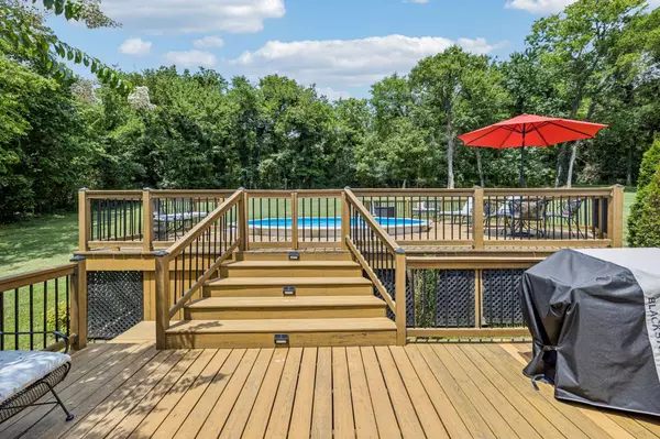 12 Blue Bird Dr, Brush Creek, TN 38547