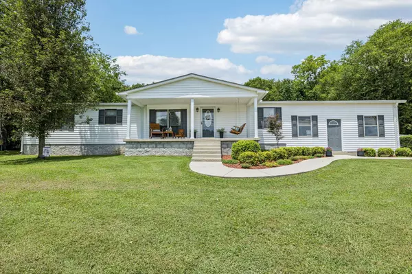 12 Blue Bird Dr, Brush Creek, TN 38547