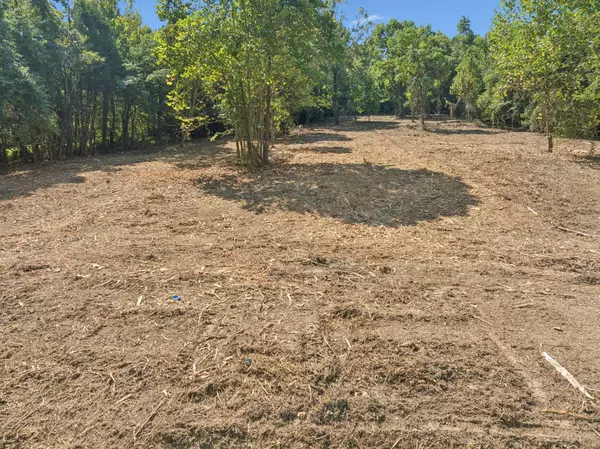 115 Agee Branch Ln, Hickman, TN 38567