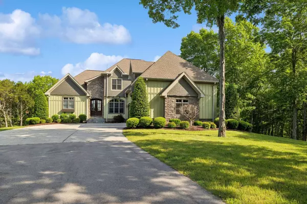 150 Valley Vista Dr, Carthage, TN 37030