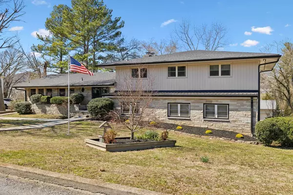 305 Myers Ter, Carthage, TN 37030