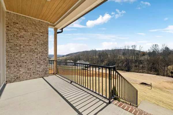 124 Casey St, Brush Creek, TN 38547