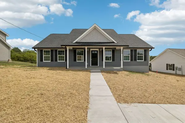 102 Alice Preston Loop, Gordonsville, TN 38563