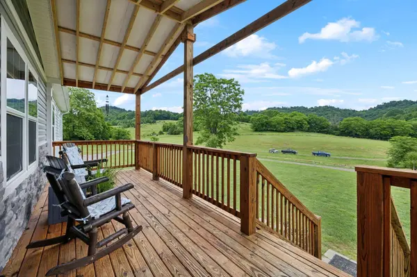 13 Duke Hollow Ln, Carthage, TN 37030