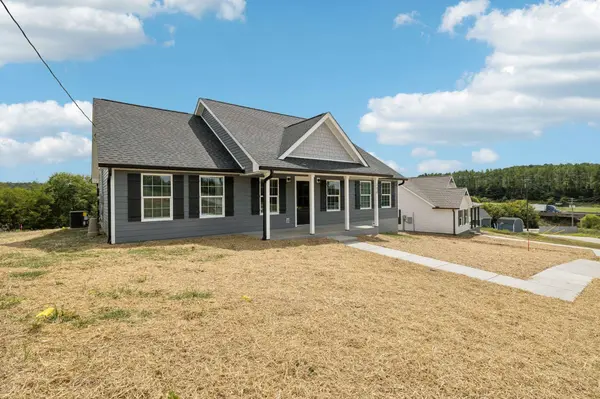 102 Alice Preston Loop, Gordonsville, TN 38563