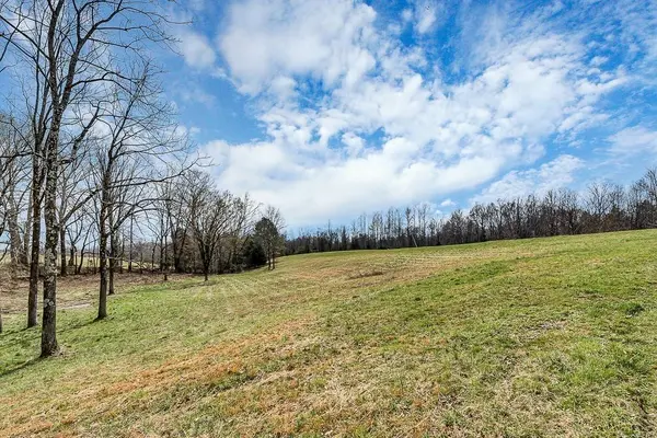 2585 Pow Rd, Baxter, TN 38544