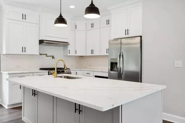 123 Casey Street, Brush Creek, TN 38547