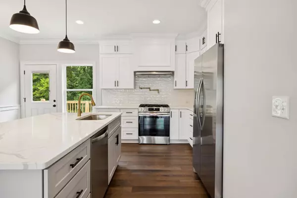 123 Casey Street, Brush Creek, TN 38547