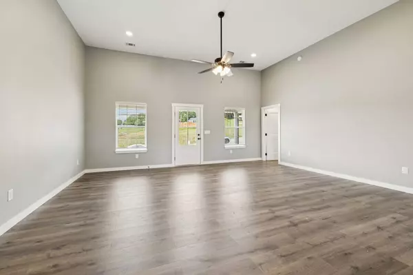 0 Crows Hill Drive, Gordonsville, TN 38563