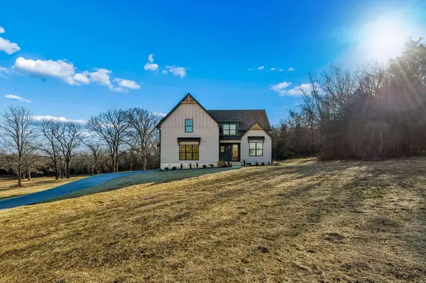 13841 Cainsville Rd, Lebanon, TN 37090