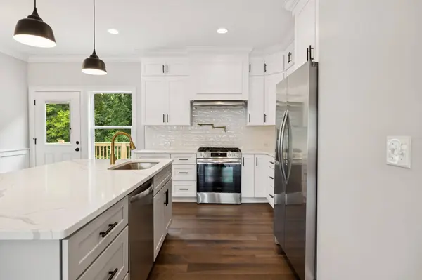 123 Casey Street, Brush Creek, TN 38547