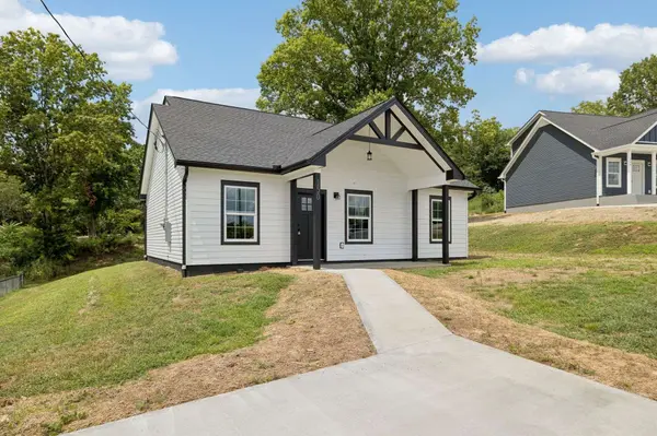 150 Alice Preston Loop, Gordonsville, TN 38563